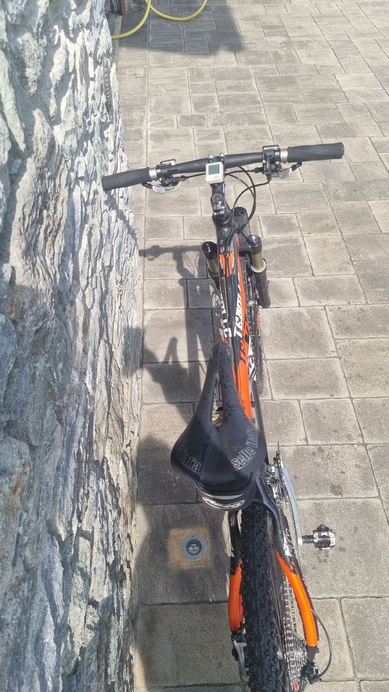 Used KTM KTM Custom Shimano Deore XT 2006 Mountainbike, Orange — image 8 of 9