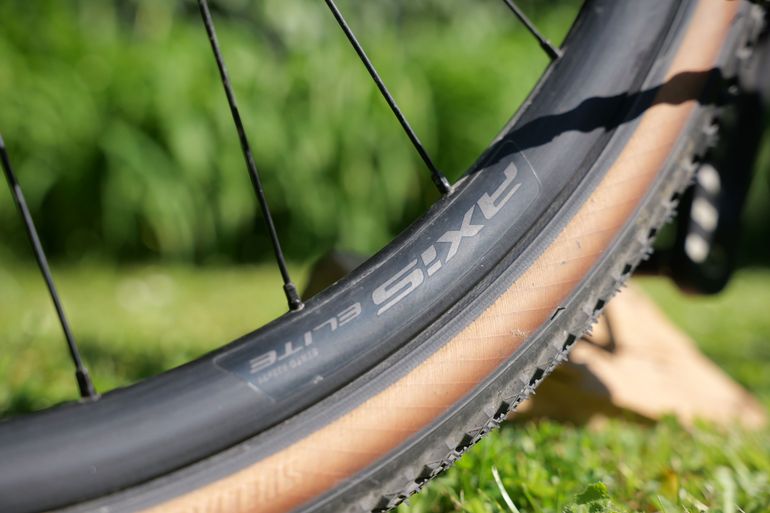 Used Specialized Diverge Comp E5 2024 2024 Road & Gravel, Weiß — image 4 of 6