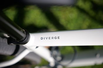 Used Specialized Diverge Comp E5 2024 2024 Road & Gravel, Weiß — image 6 of 6