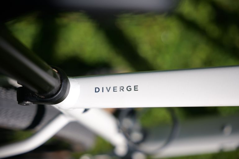Used Specialized Diverge Comp E5 2024 2024 Road & Gravel, Weiß — image 6 of 6