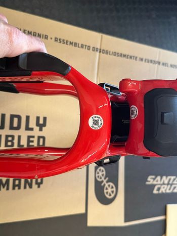 Used Santa Cruz V10 Frame / Carbon CC 2024 Frameset 2024 Mountainbike, Red, 29 — image 15 of 18