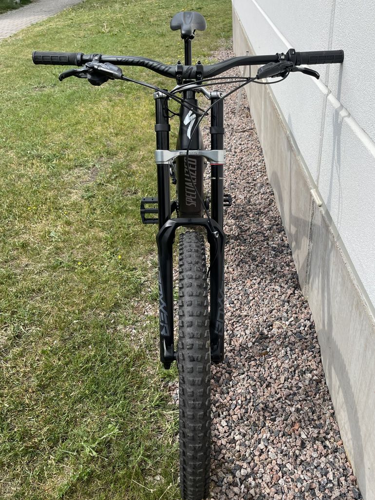 Used Specialized Turbo Kenevo Expert 2021 2021 Mountainbike, Black — image 3 of 35
