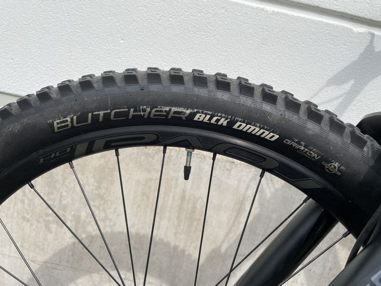Used Specialized Turbo Kenevo Expert 2021 2021 Mountainbike, Black — image 26 of 35