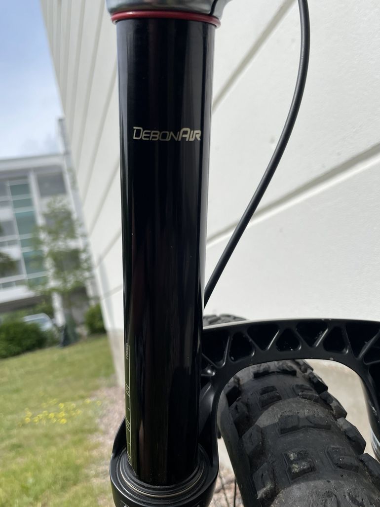 Used Specialized Turbo Kenevo Expert 2021 2021 Mountainbike, Black — image 18 of 35