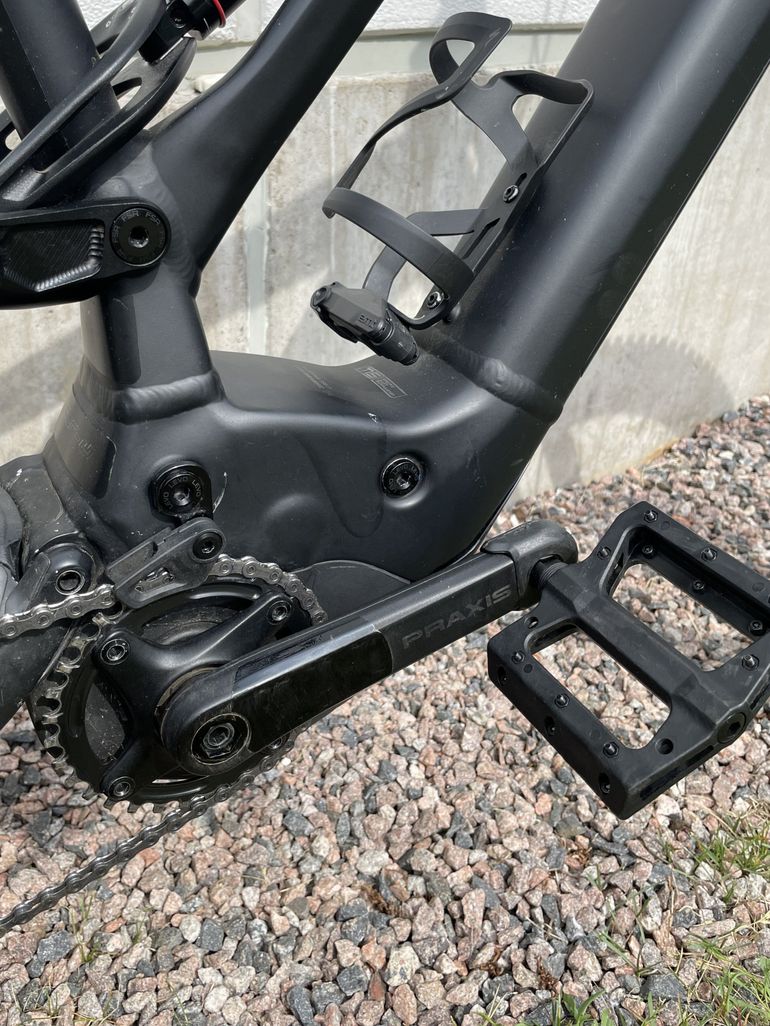 Used Specialized Turbo Kenevo Expert 2021 2021 Mountainbike, Black — image 9 of 35