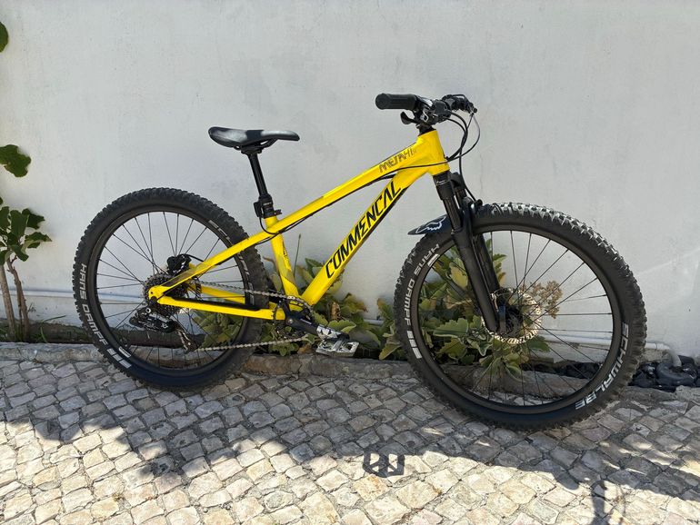 Used Commencal META HT 24+ 2018 2018 Youth — image 1 of 7