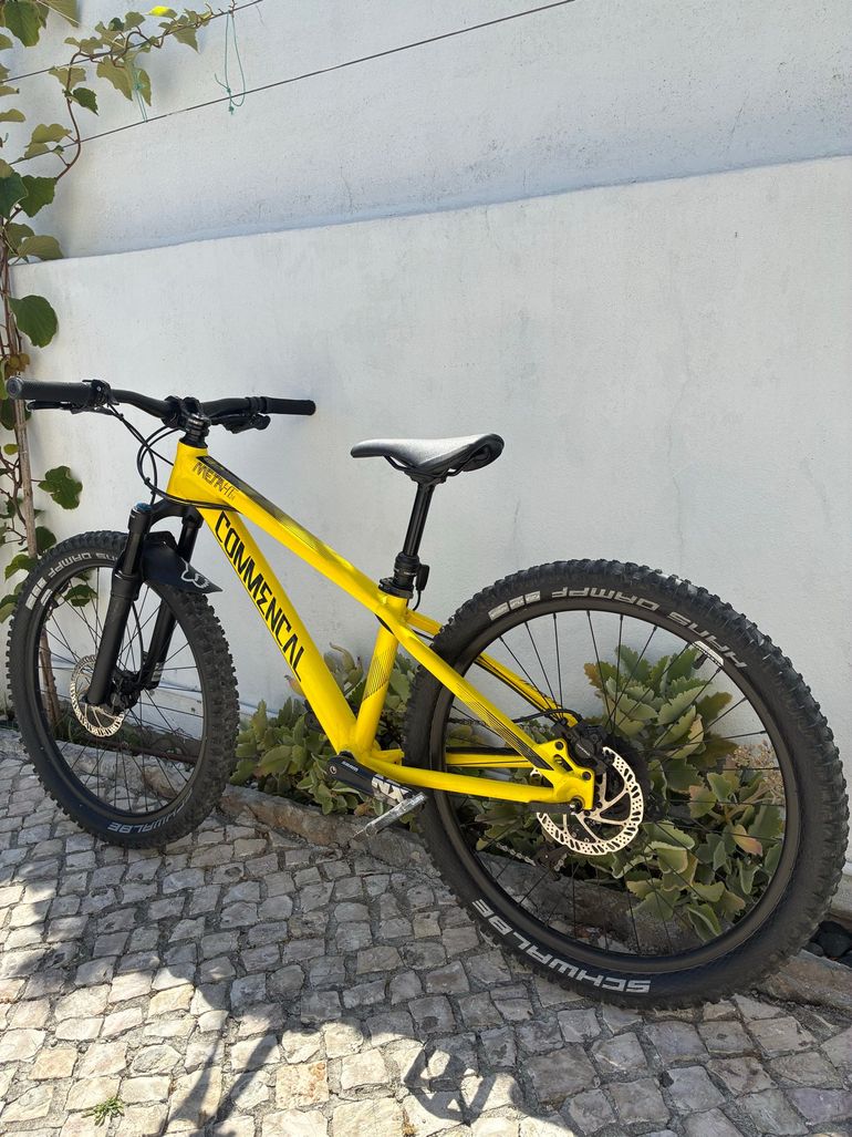 Used Commencal META HT 24+ 2018 2018 Youth — image 7 of 7