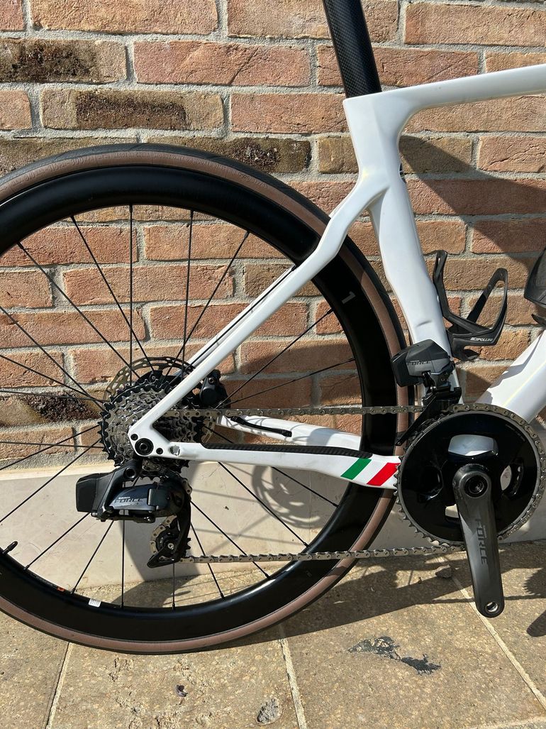 Used Cipollini Bond SRAM Force eTap AXS 2024 Road & Gravel, White — image 3 of 7