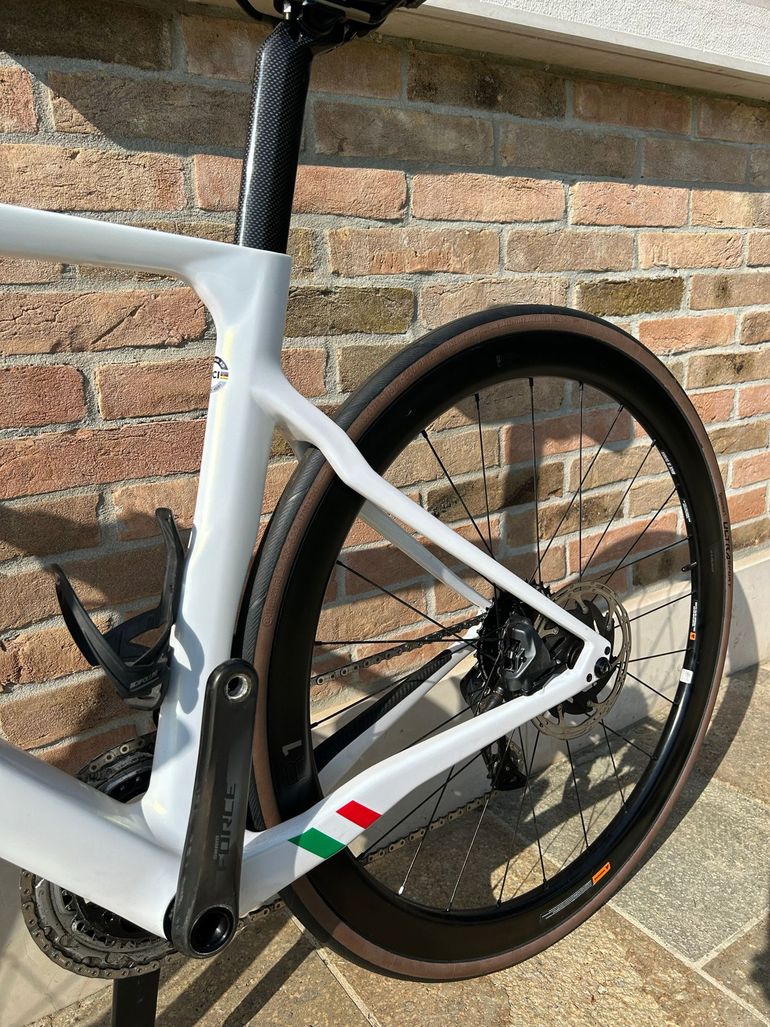Used Cipollini Bond SRAM Force eTap AXS 2024 Road & Gravel, White — image 5 of 7