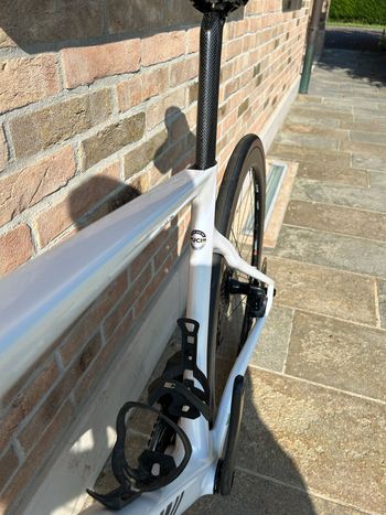 Used Cipollini Bond SRAM Force eTap AXS 2024 Road & Gravel, White — image 6 of 7