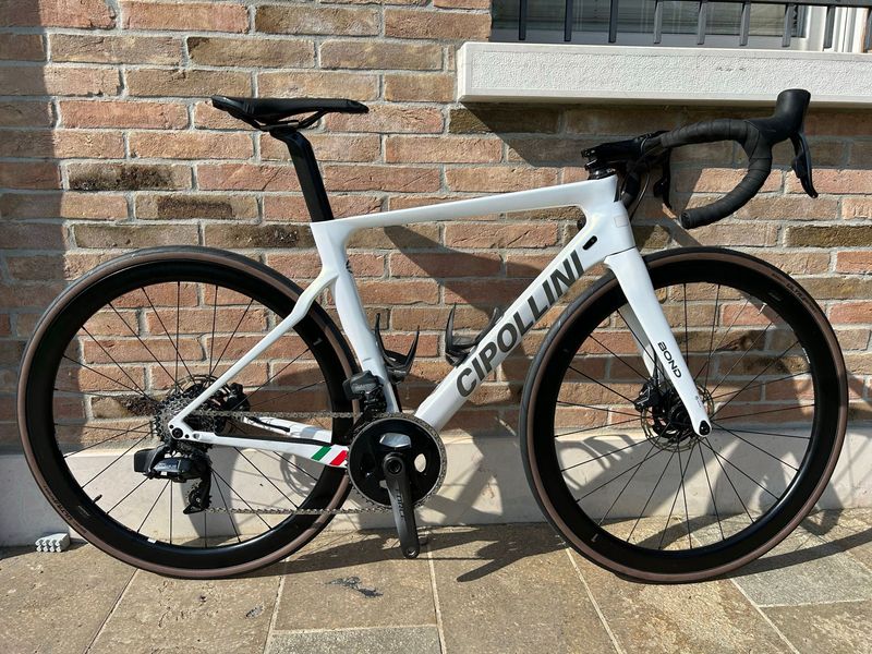 Used Cipollini Bond SRAM Force eTap AXS 2024 Road & Gravel