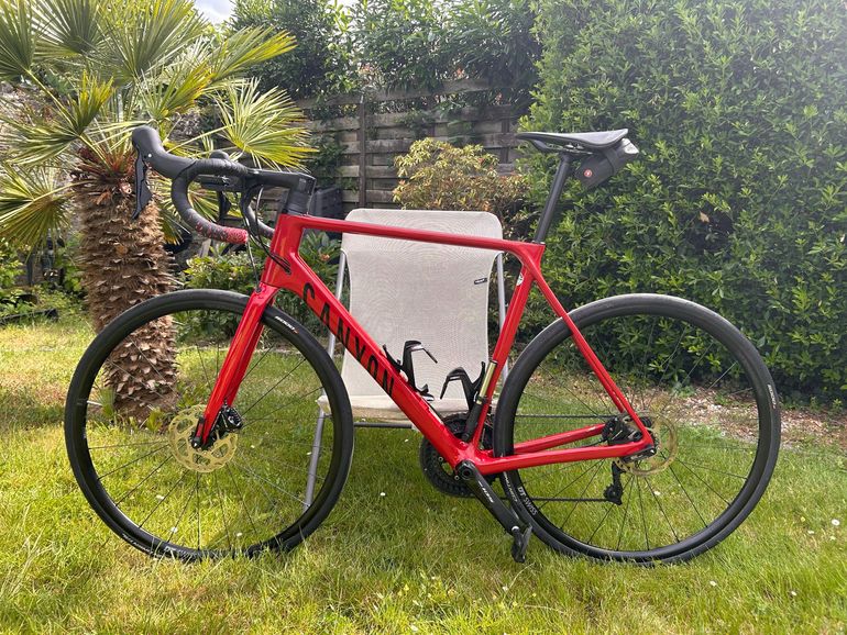 Used Canyon Endurace CF SL 7 Disc 2022 2022 Road & Gravel — image 2 of 7