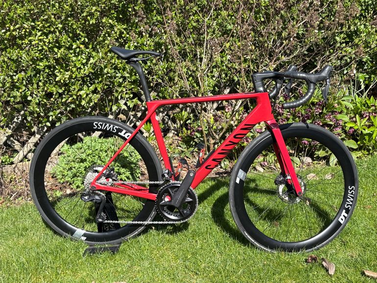 Used Canyon Ultimate CF SL 8 Disc Aero 2022 2022 Road & Gravel, Red — image 1 of 6