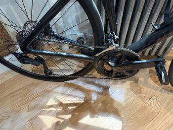 Used Specialized Tarmac SL7 Sport - Shimano 105 2026 2026 Road & Gravel, Black — image 3 of 7