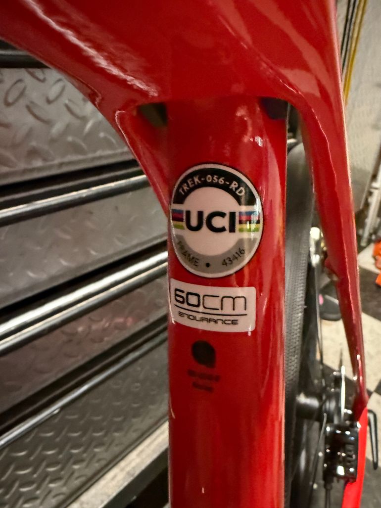 Used Trek Domane SL 6 2021 2021 Road & Gravel, Red — image 15 of 15