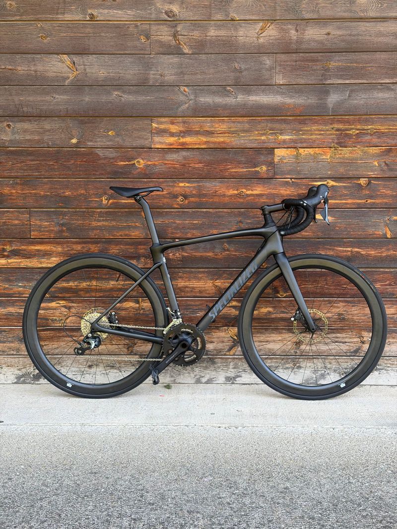 Used Specialized Roubaix Comp 2022 2022 Road & Gravel