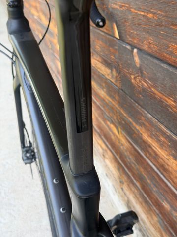 Used Specialized Roubaix Comp 2022 2022 Road & Gravel, Black — image 10 of 19
