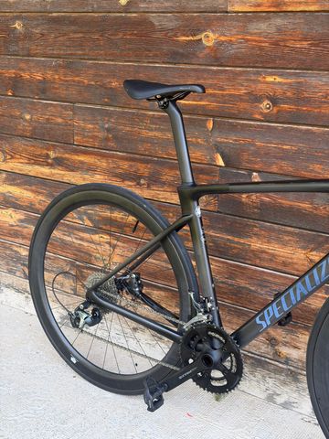 Used Specialized Roubaix Comp 2022 2022 Road & Gravel, Black — image 17 of 19