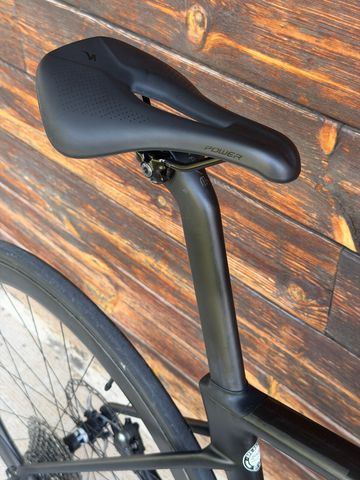 Used Specialized Roubaix Comp 2022 2022 Road & Gravel, Black — image 5 of 19