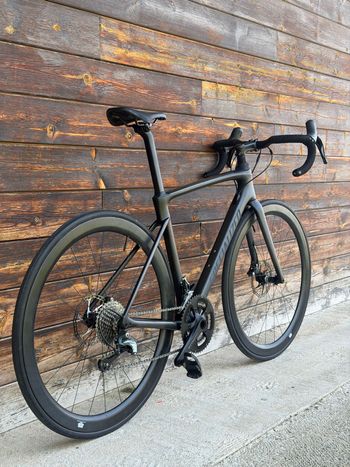 Used Specialized Roubaix Comp 2022 2022 Road & Gravel — image 3 of 19