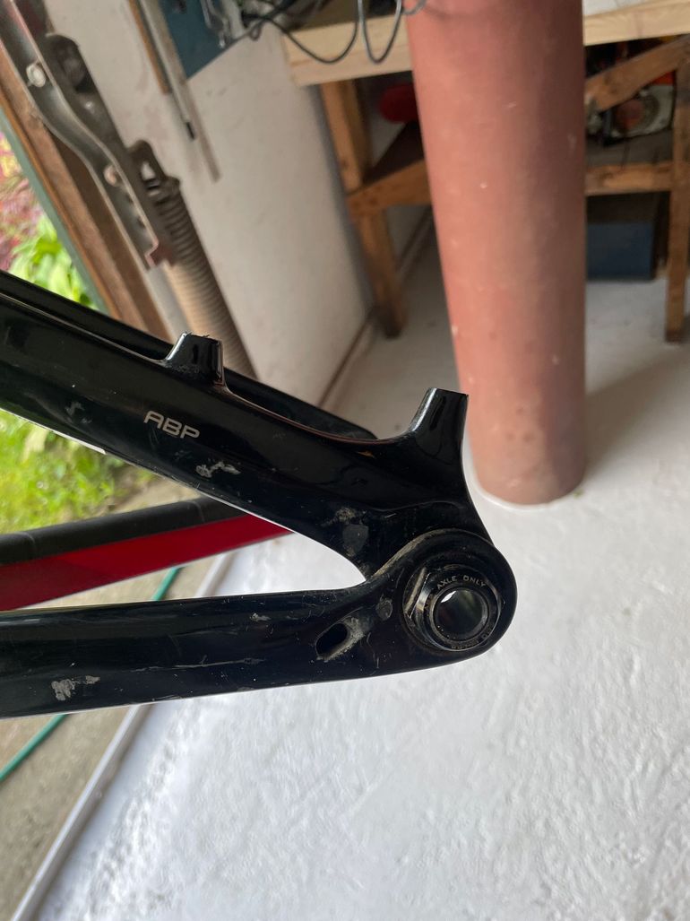 Used Trek Remedy 9.9 Race Shop Limited 2017 Frameset 2017 Mountainbike, Schwarz, 27.5 — image 6 of 13