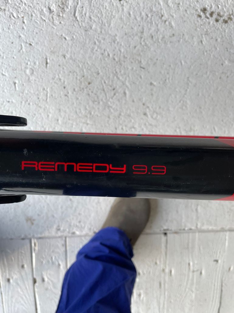 Used Trek Remedy 9.9 Race Shop Limited 2017 Frameset 2017 Mountainbike, Schwarz, 27.5 — image 2 of 13