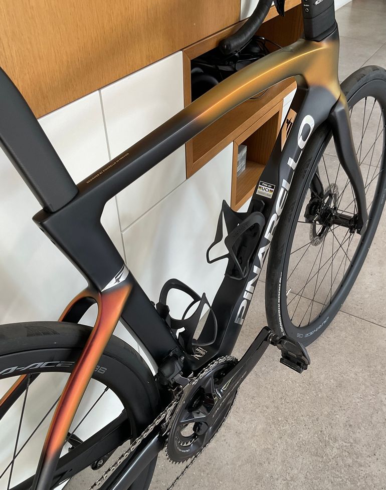 Used Pinarello DOGMA F DURA ACE Di2 2025 2025 Road & Gravel, Black — image 2 of 17