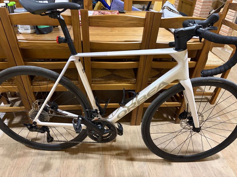 Used Orbea ORCA M30 2025 2025 Road & Gravel, White — image 2 of 3