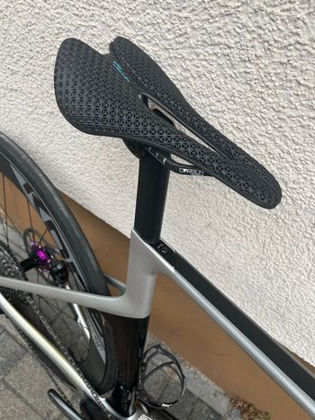 Used Canyon Aeroad CF SL Disc 8.0 ETAP 2020 2020 Road & Gravel, White — image 9 of 17
