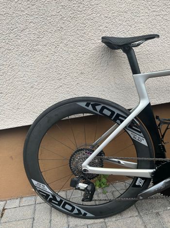 Used Canyon Aeroad CF SL Disc 8.0 ETAP 2020 2020 Road & Gravel, White — image 4 of 17