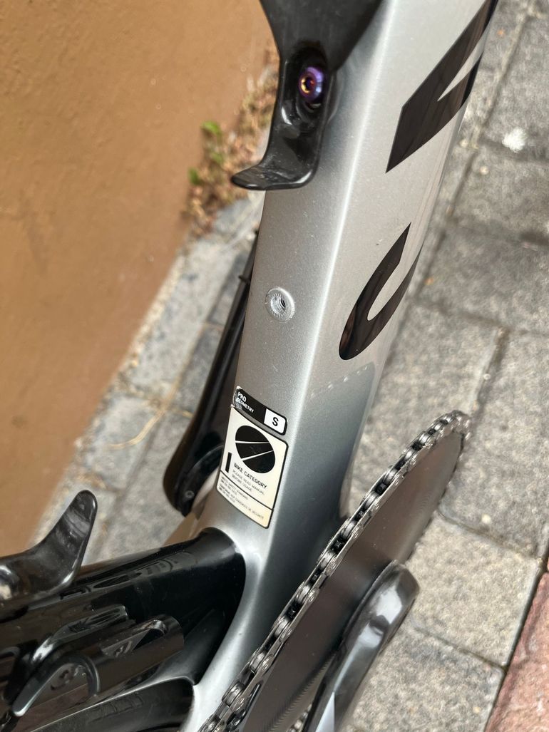 Used Canyon Aeroad CF SL Disc 8.0 ETAP 2020 2020 Road & Gravel, White — image 10 of 17