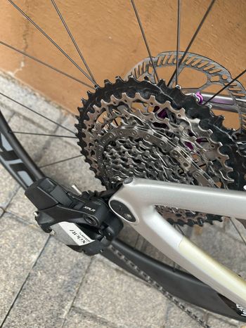 Used Canyon Aeroad CF SL Disc 8.0 ETAP 2020 2020 Road & Gravel, White — image 11 of 17