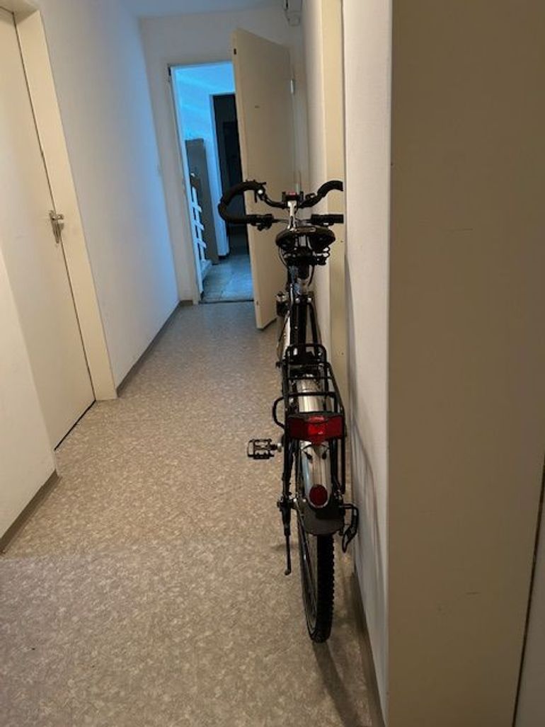 Used Rose Herren Trekking Nishiki Timbuk II - Rahmenhöhe 63,5 - Schwarz 1999 Urban — image 6 of 10