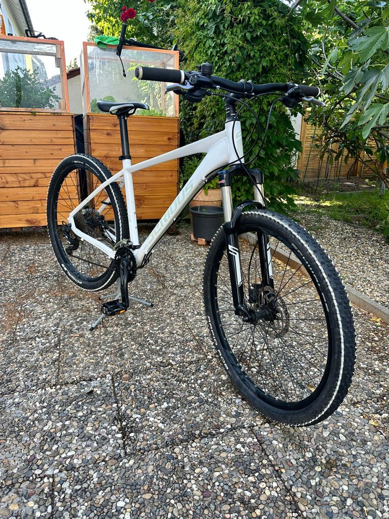 Used Serious Rockville Shimano Deore XT 2019 Mountainbike — image 3 of 7