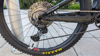 Used Specialized Enduro Comp 2020 2020 Mountainbike — image 5 of 10