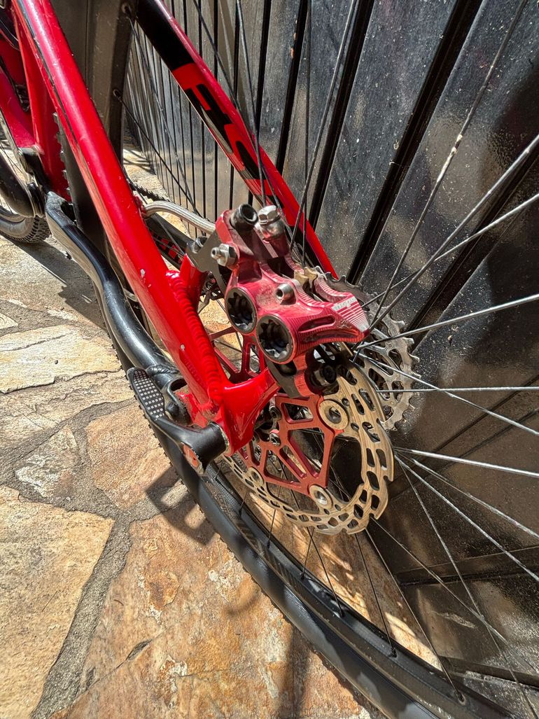 Used Specialized Camber FSR PRO Carbon 2013 2013 Mountainbike — image 8 of 9