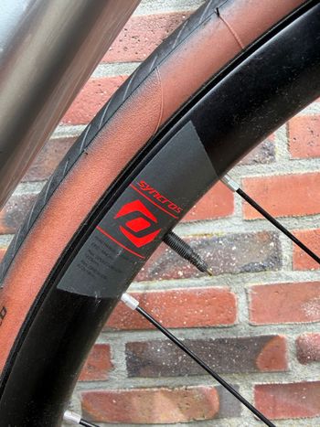 Used Giant TCR Advanced Pro 0 Disc 2021 2021 Road & Gravel — image 10 of 10
