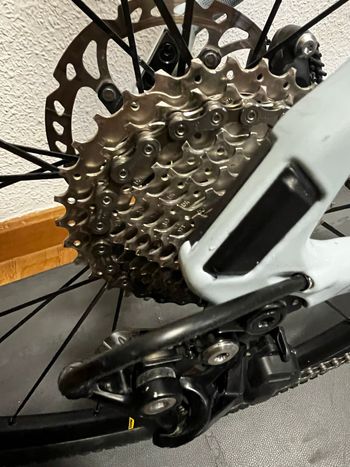 Used Giant Revolt, Advanced 2 2021 2021 Road & Gravel, Blau — image 6 of 18
