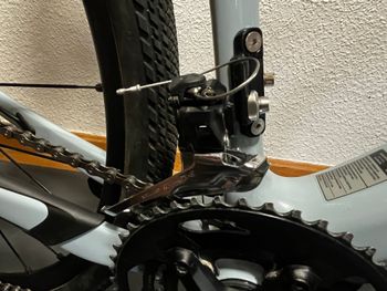 Used Giant Revolt, Advanced 2 2021 2021 Road & Gravel, Blau — image 4 of 18