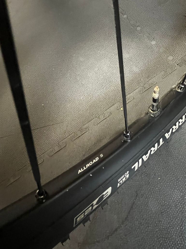 Used Giant Revolt, Advanced 2 2021 2021 Road & Gravel, Blau — image 17 of 18