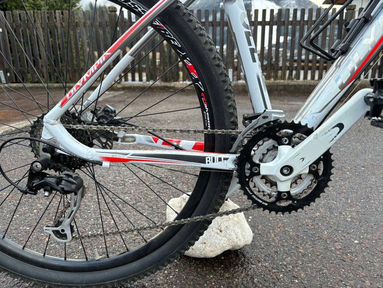 Used Olympia Bull One Point One 2016 Mountainbike — image 3 of 3