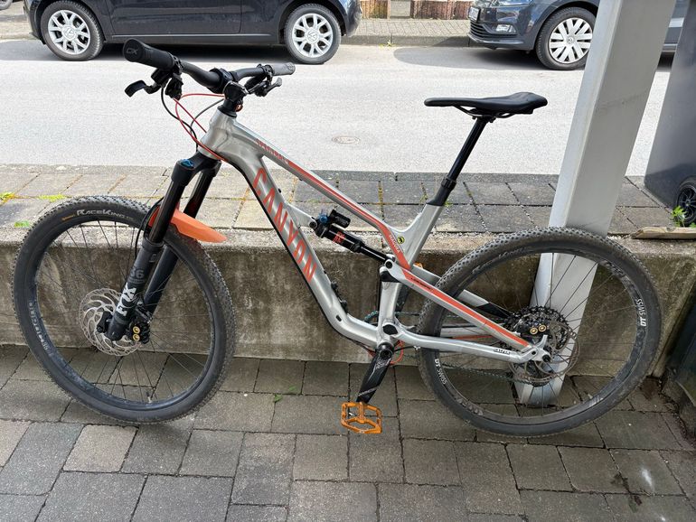 Used Canyon Spectral AL 5.0 2019 2019 Mountainbike — image 2 of 10