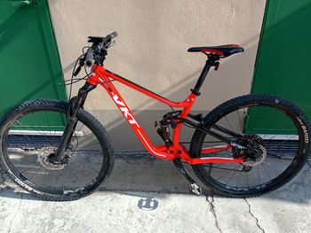 Used Montana MONTANA VKT VENER TG. M, ( Cambio, Comandi E Freno Shimano), Ammortizzatore:Rock Shox DLX SEL+, Forcella Rock Shox Judy S TK 130mm 2021 Mountainbike, Rosso — image 11 of 13