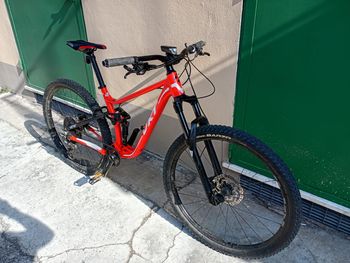 Used Montana MONTANA VKT VENER TG. M, ( Cambio, Comandi E Freno Shimano), Ammortizzatore:Rock Shox DLX SEL+, Forcella Rock Shox Judy S TK 130mm 2021 Mountainbike, Rosso — image 8 of 13