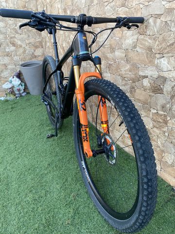 Orbea ALMA M30 2021 2021 Mountainbike usato, Nero — immagine 7 di 7