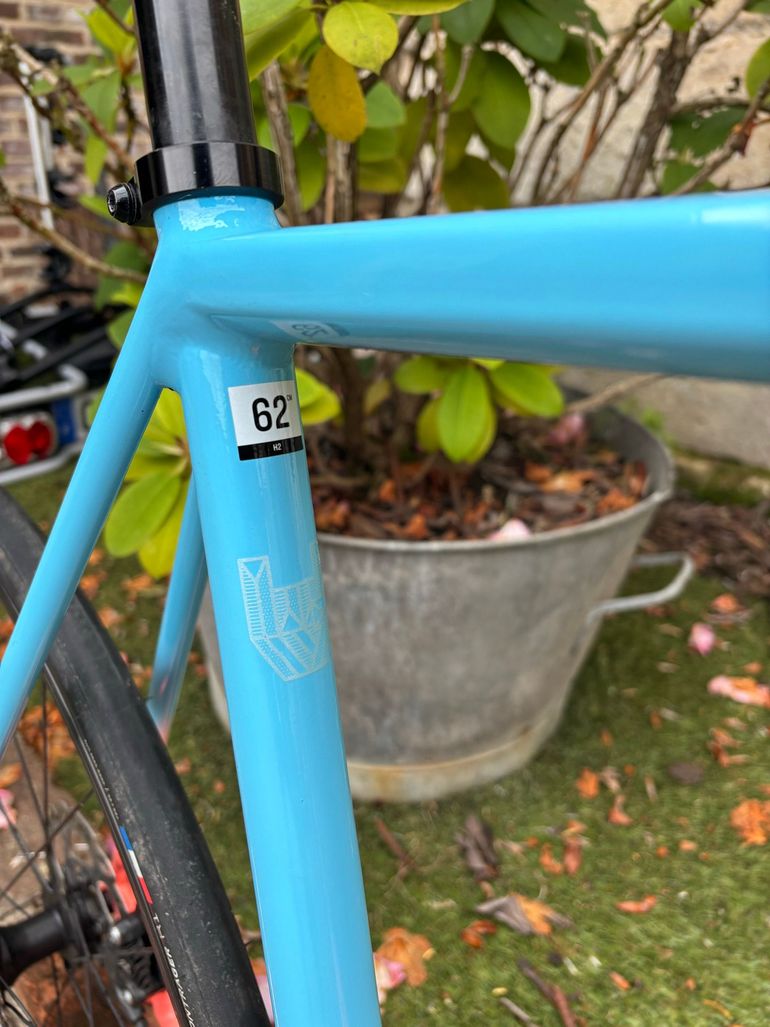 Used Trek Émonda ALR 5 2024 2024 Road & Gravel, Blau — image 5 of 10
