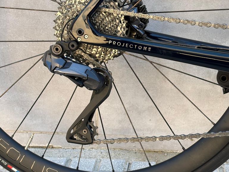 Used Trek Émonda SLR 7 2023 2023 Road & Gravel — image 5 of 7