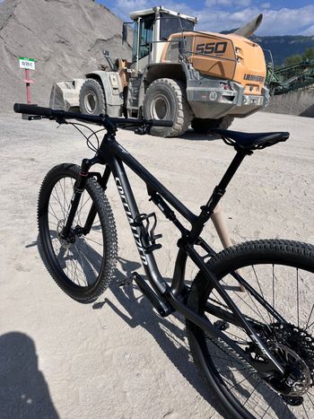 Used Specialized Epic Expert 2022 2022 Mountainbike — image 5 of 5