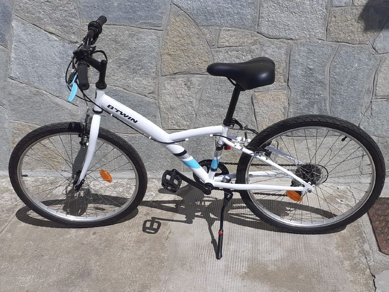 Used B Twin 100 Youth — image 3 of 3