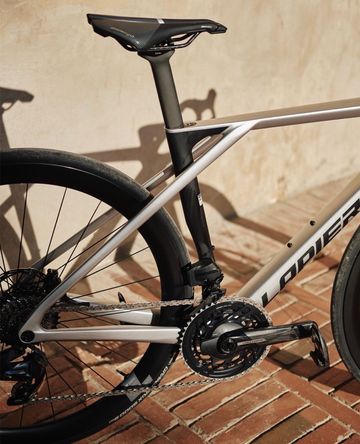 Brugt Lapierre Xelius SRAM Force eTap AXS 2026 Road & Gravel — billede 3 af 3